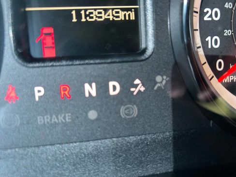 Used 2017 RAM 1500 Tradesman image 12