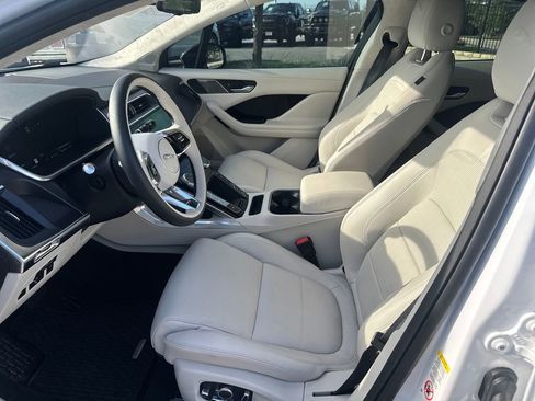 Used 2024 Jaguar I-PACE R-Dynamic HSE AWD/4WD image 17