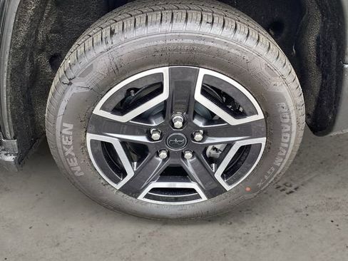 New 2026 Jeep Cherokee Limited AWD/4WD image 15