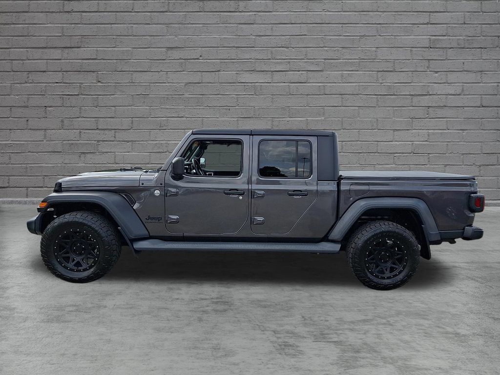 Used 2020 Jeep Gladiator Sport w/ Quick Order Package 24S AWD/4WD image 7