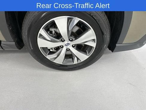 Used 2025 Subaru Ascent Premium image 10
