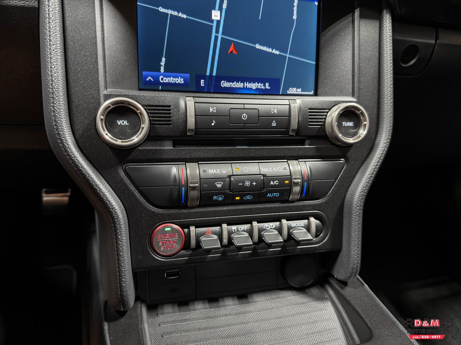Used 2021 Ford Mustang Shelby GT500 w/ Carbon Fiber Track Pack RWD image 21