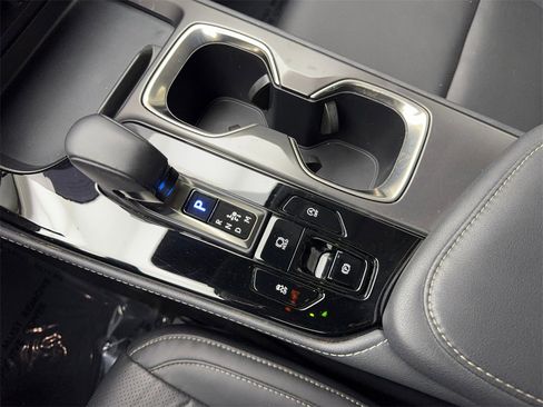 Used 2024 Lexus NX 250 FWD image 65