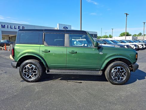 Certified 2025 Ford Bronco Outer Banks AWD/4WD image 7