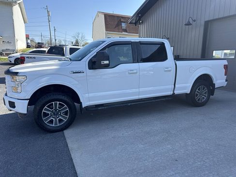 Used 2015 Ford F150 XLT w/ Equipment Group 302A Luxury AWD/4WD image 9