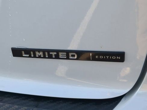 New 2026 Mitsubishi Eclipse Cross LE image 13