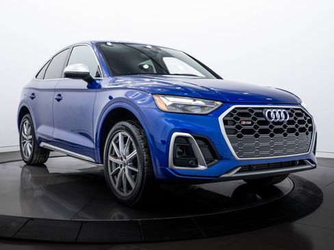 Certified 2024 Audi SQ5 Premium w/ Convenience Package image 2