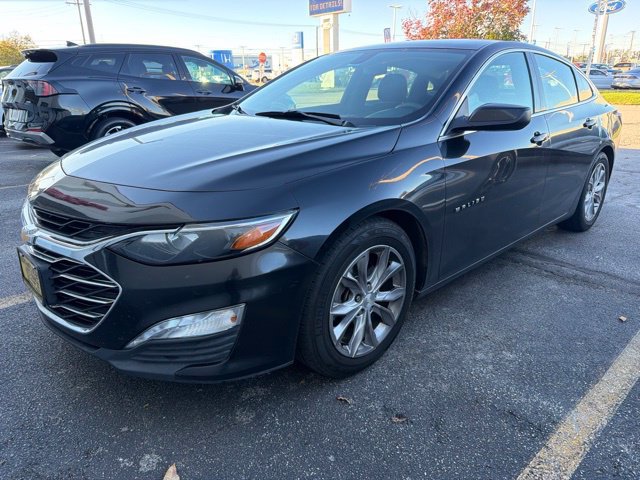 Used 2019 Chevrolet Malibu LT FWD image 3