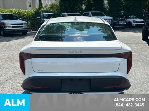 Used 2025 Kia K4 FWD image 6
