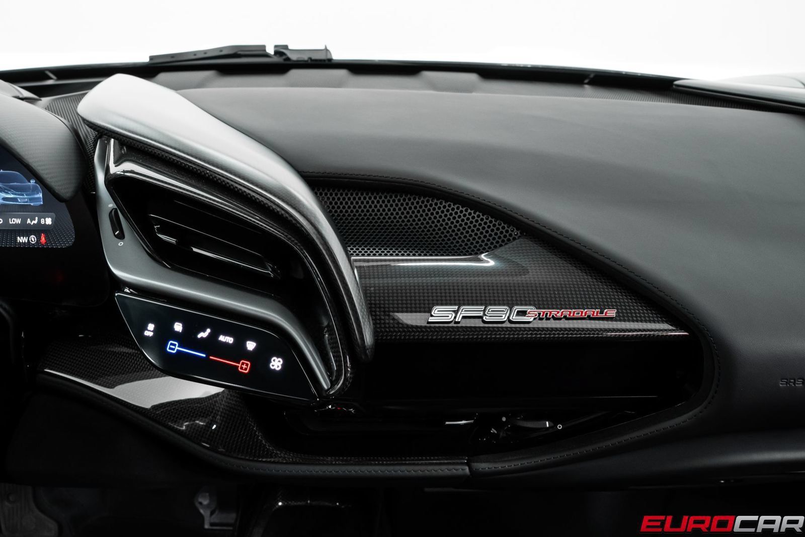 Used 2022 Ferrari SF90 Stradale AWD/4WD image 34