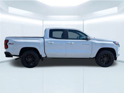 New 2025 Chevrolet Colorado Z71 image 7
