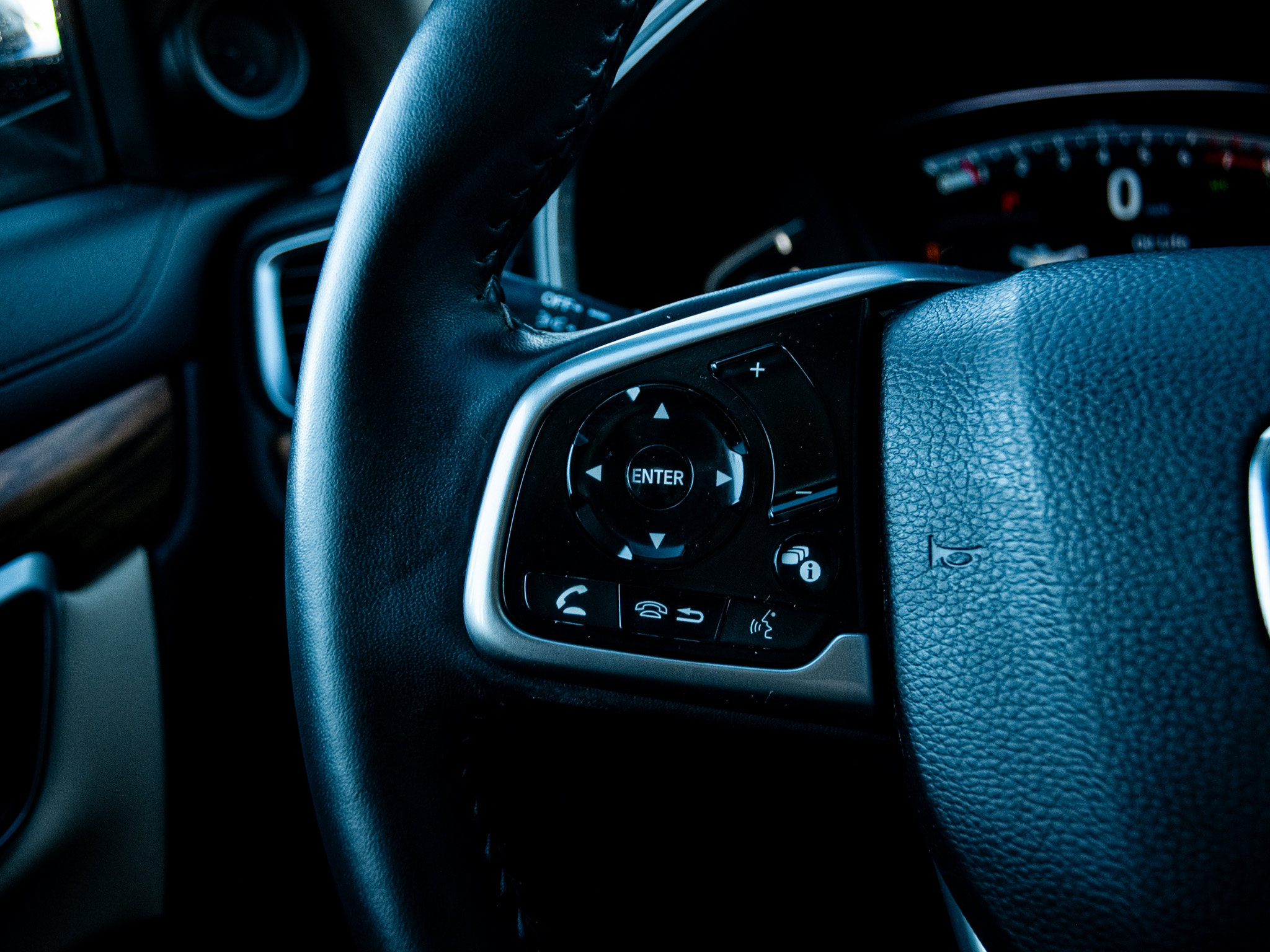 Used 2020 Honda CR-V Touring image 19
