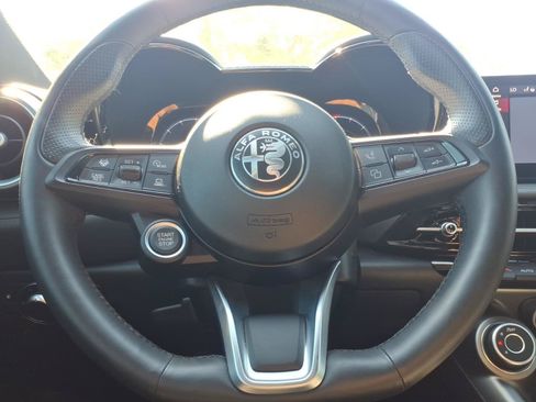 Used 2024 Alfa Romeo Tonale Ti w/ Active Assist Package AWD/4WD image 25