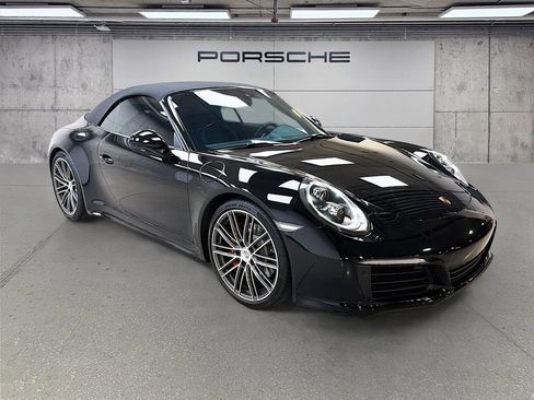 Certified 2017 Porsche 911 Carrera 4S AWD/4WD image 7