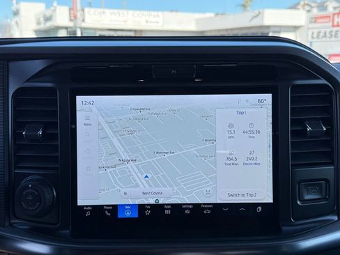 Used 2025 Ford F150 Platinum w/ Equipment Group 702A High image 29