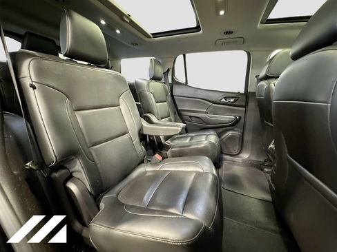 Used 2019 GMC Acadia SLT AWD/4WD image 32