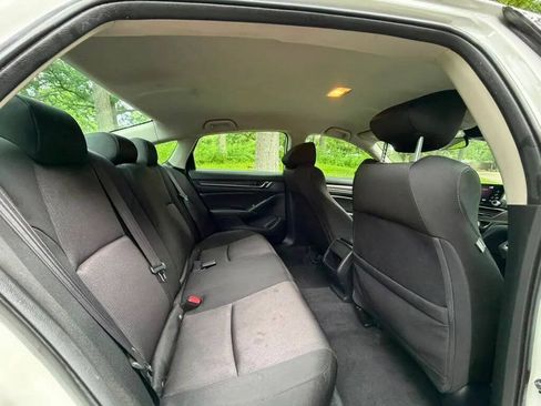 Used 2019 Honda Accord LX image 8