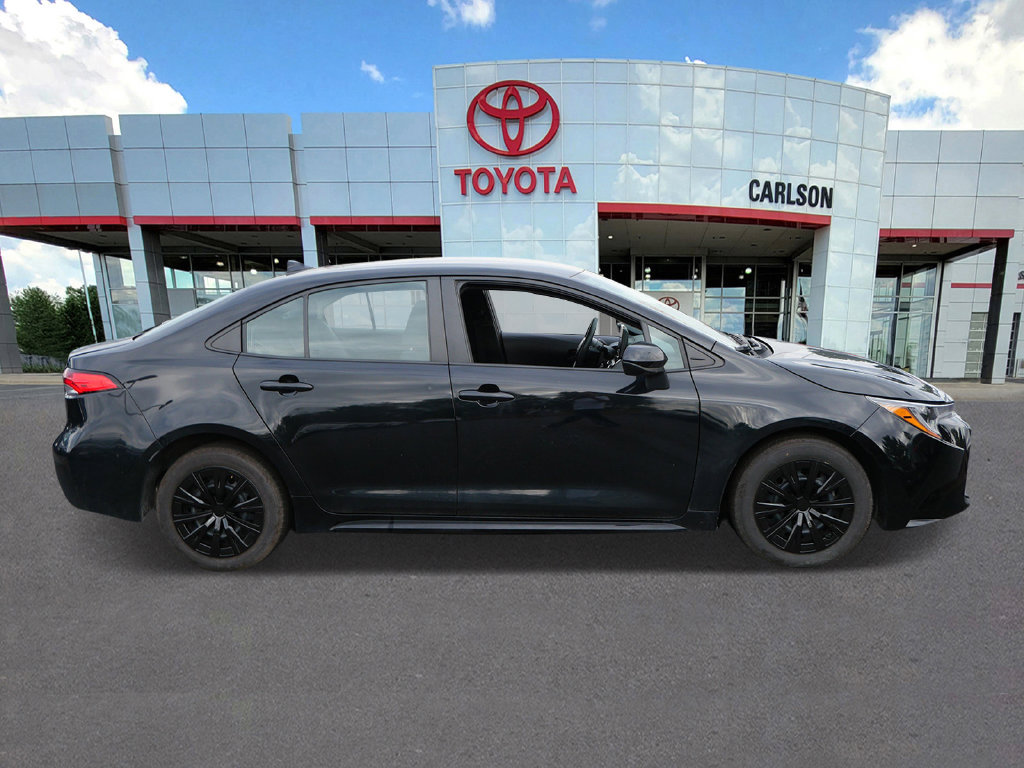 Certified 2024 Toyota Corolla LE FWD image 4