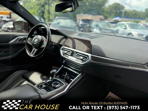 Used 2022 BMW M4 Competition w/ Executive Package RWD image 21
