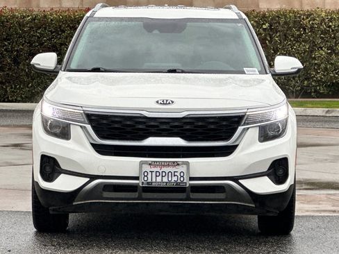 Used 2021 Kia Seltos EX image 9