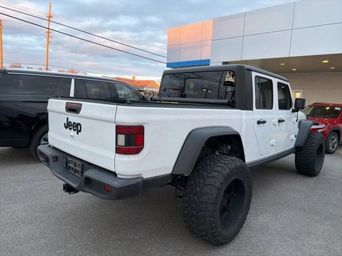 Used 2020 Jeep Gladiator Sport w/ Quick Order Package 24S image 17