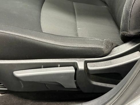 Used 2024 Nissan Sentra SV FWD image 12