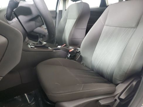 Used 2015 Ford Focus S image 17