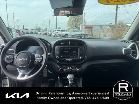 Used 2024 Kia Soul LX w/ Option Group 015 image 11