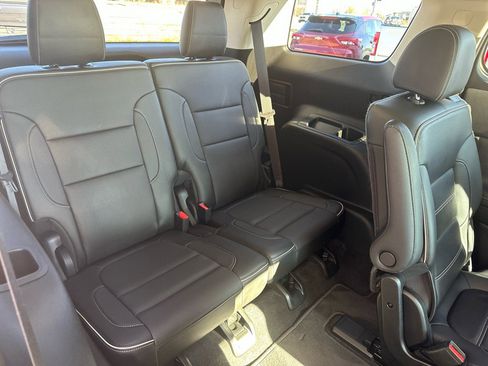 Used 2020 GMC Acadia Denali w/ Technology Package image 8