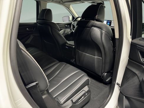 Certified 2023 Acura MDX SH-AWD w/ Advance Package image 12