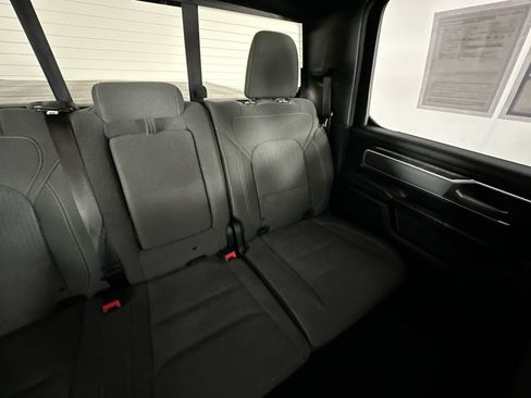 Used 2019 RAM 1500 Big Horn RWD image 14