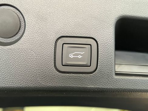 Used 2026 Chevrolet Equinox RS w/ LPO, Floor Liner Package AWD/4WD image 44