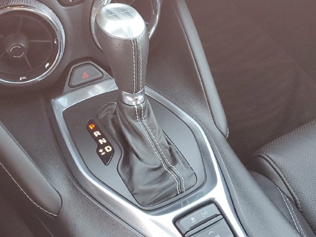 Used 2018 Chevrolet Camaro LT RWD image 25