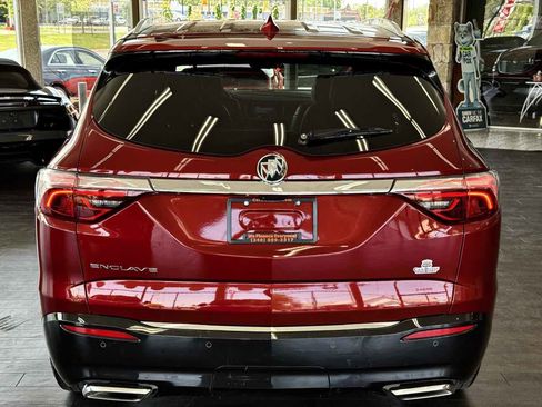Used 2024 Buick Enclave Premium image 17
