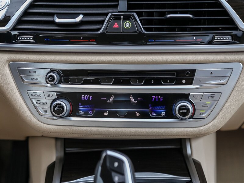 Used 2020 BMW 740i RWD image 19