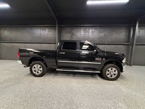 Used 2016 RAM 2500 Big Horn AWD/4WD image 2