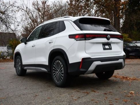 New 2026 Volkswagen Tiguan S image 5