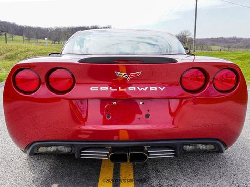 Used 2011 Chevrolet Corvette Grand Sport w/ Preferred Equipment Group image 18