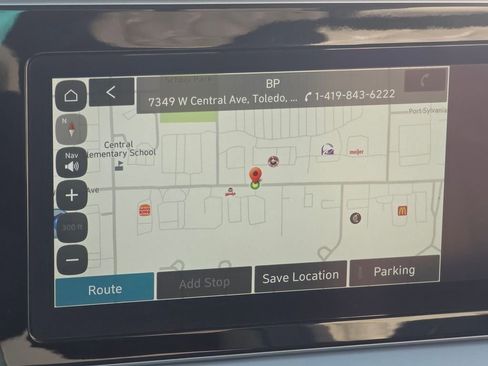 Used 2022 Hyundai Palisade Limited image 3