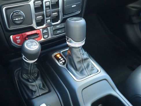 New 2026 Jeep Gladiator Rubicon AWD/4WD image 11