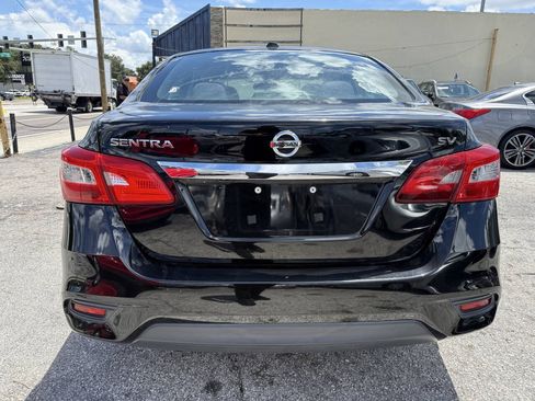 Used 2016 Nissan Sentra SV FWD image 6