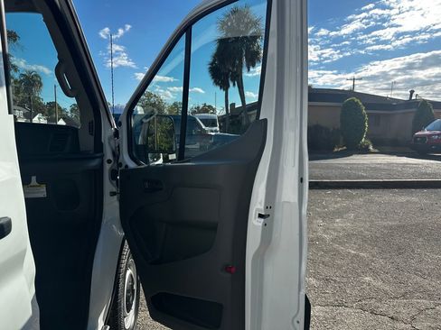 New 2025 Ford Transit 250 148 Medium Roof w/ Load Area Protection Package image 36