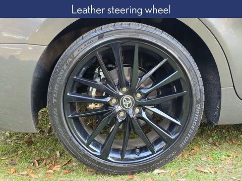 Used 2024 Toyota Camry XSE image 12