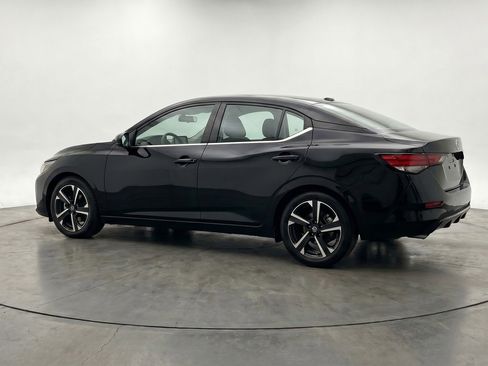 Used 2025 Nissan Sentra SV FWD image 6