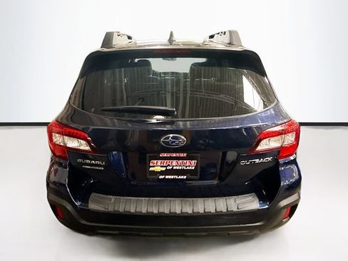 Used 2018 Subaru Outback 2.5i Premium AWD/4WD image 7