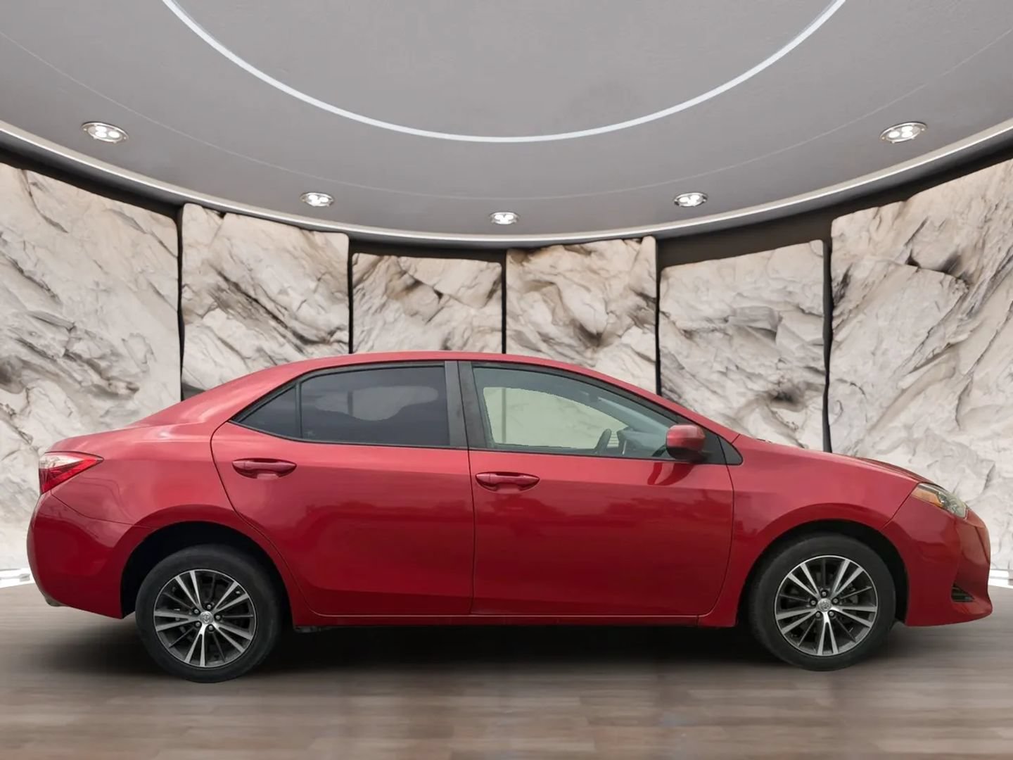 Used 2017 Toyota Corolla LE w/ LE Premium Package FWD image 4