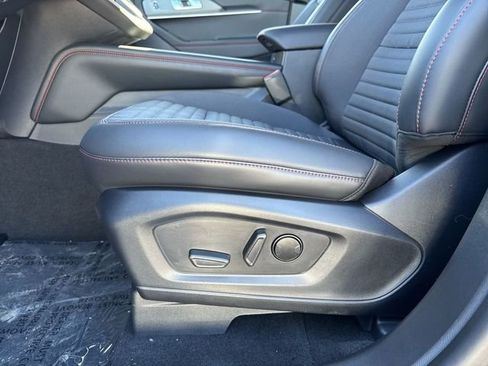 New 2026 Ford Explorer ST-Line AWD/4WD image 14