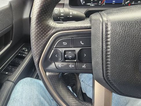 Certified 2025 Toyota 4Runner TRD Off-Road AWD/4WD image 25