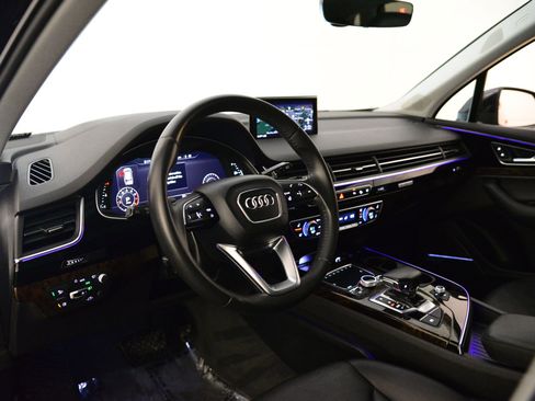 Used 2018 Audi Q7 3.0T Prestige image 25