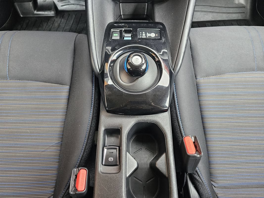 Used 2025 Nissan Leaf SV Plus FWD image 25